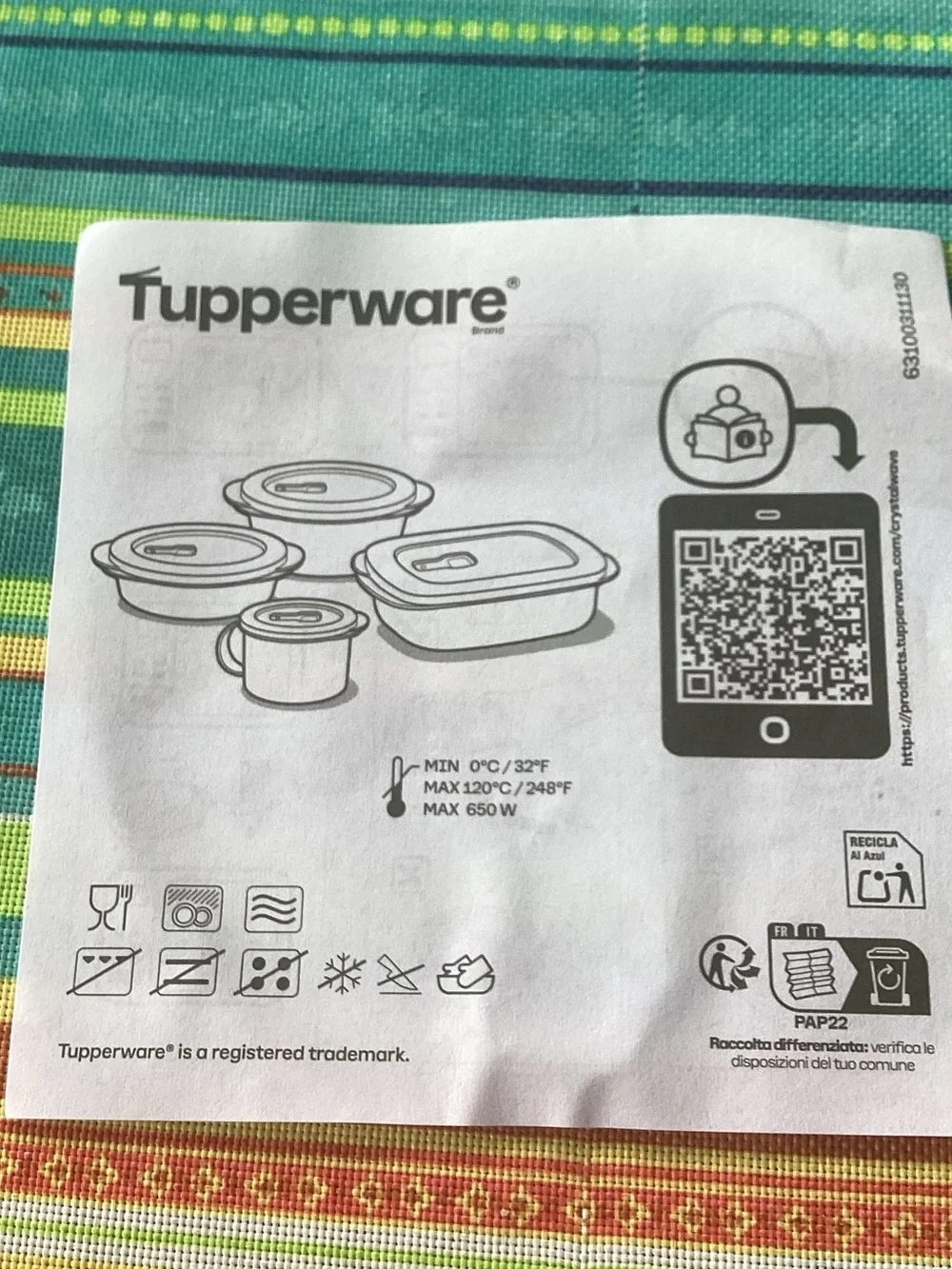 Tupperware Crystal Wave PLUS - set of 3 microwave bowls in red
